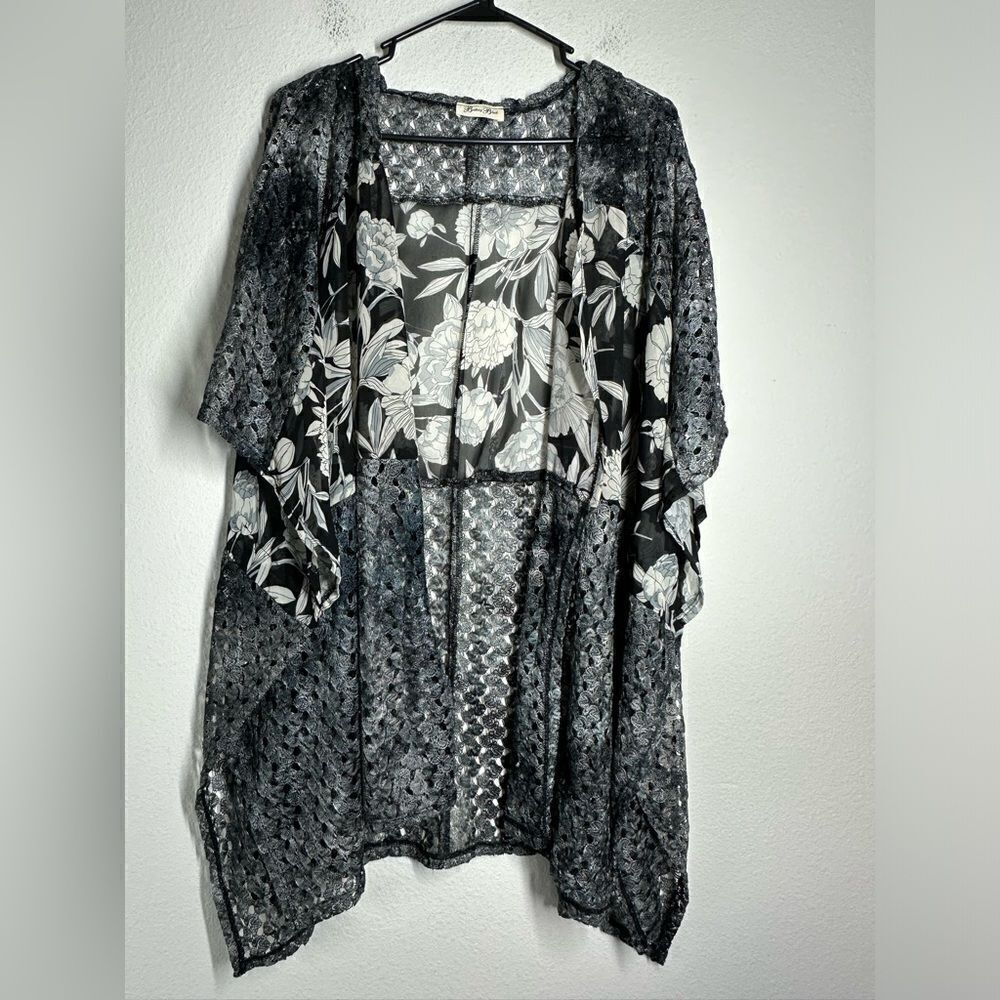 Brittany Black Womens Sheer Floral Lace Side Slits Kimono Cover Up Open Front OS